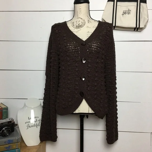 Vintage Lisa International button down Cardigan Sweater - Picture 4 of 9